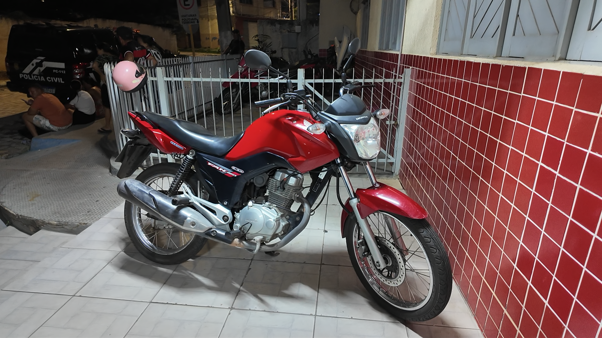 <strong>PRF apreende motocicleta com sinais de adulteração na BR-110, em Areia Branca</strong>