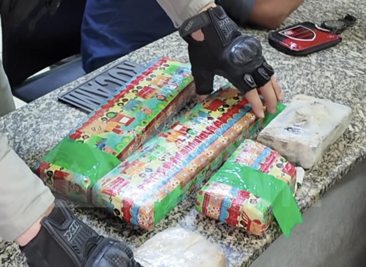  ROCAM apreende cerca de 4 kg de maconha em residência no bairro Belo Horizonte, em Mossoró
